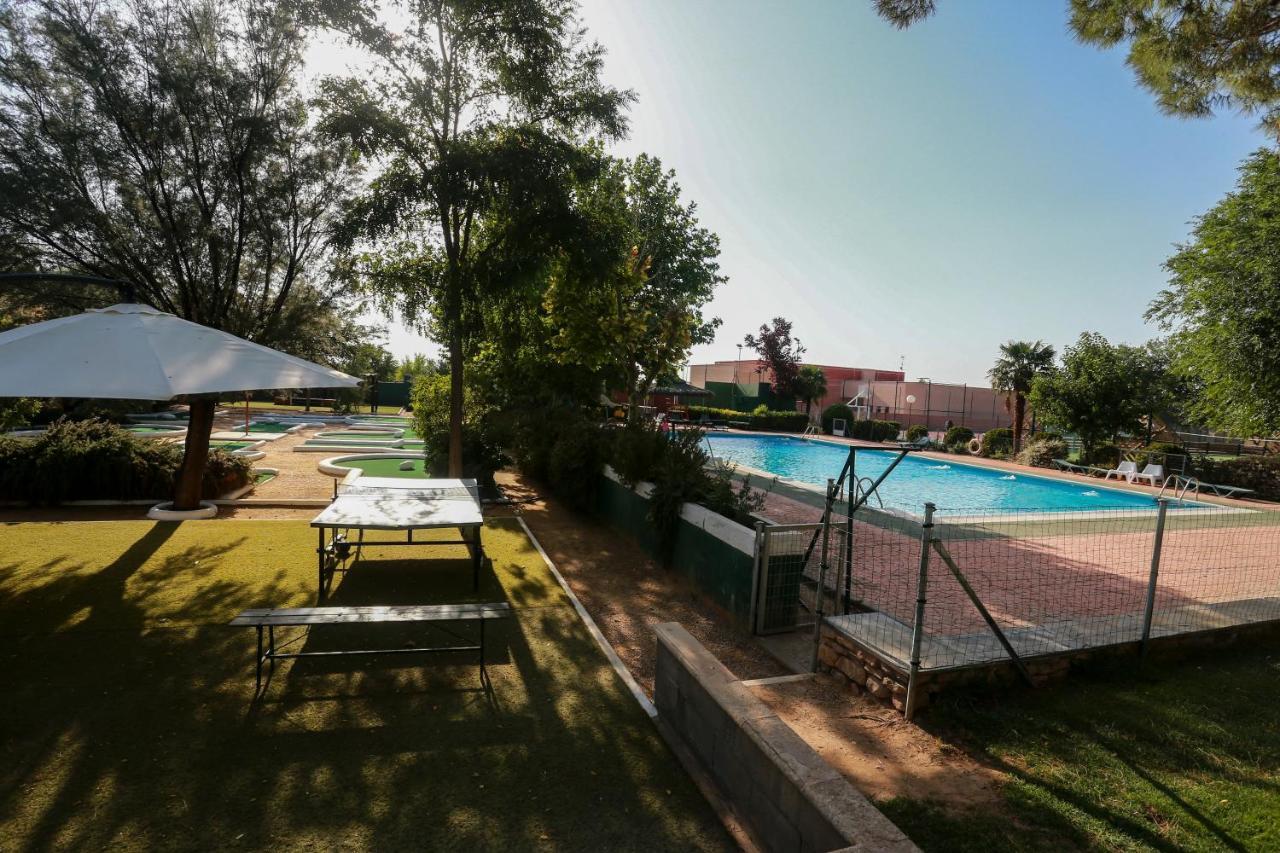 Hostel Layos, Toledo Екстериор снимка