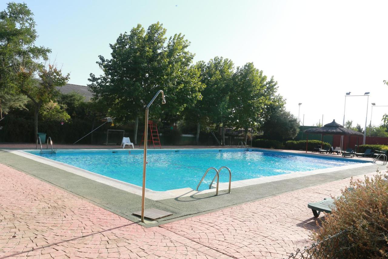 Hostel Layos, Toledo Екстериор снимка